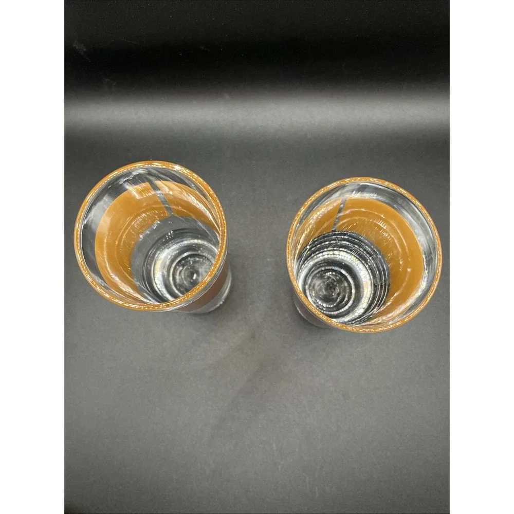 Unmarked pair gold